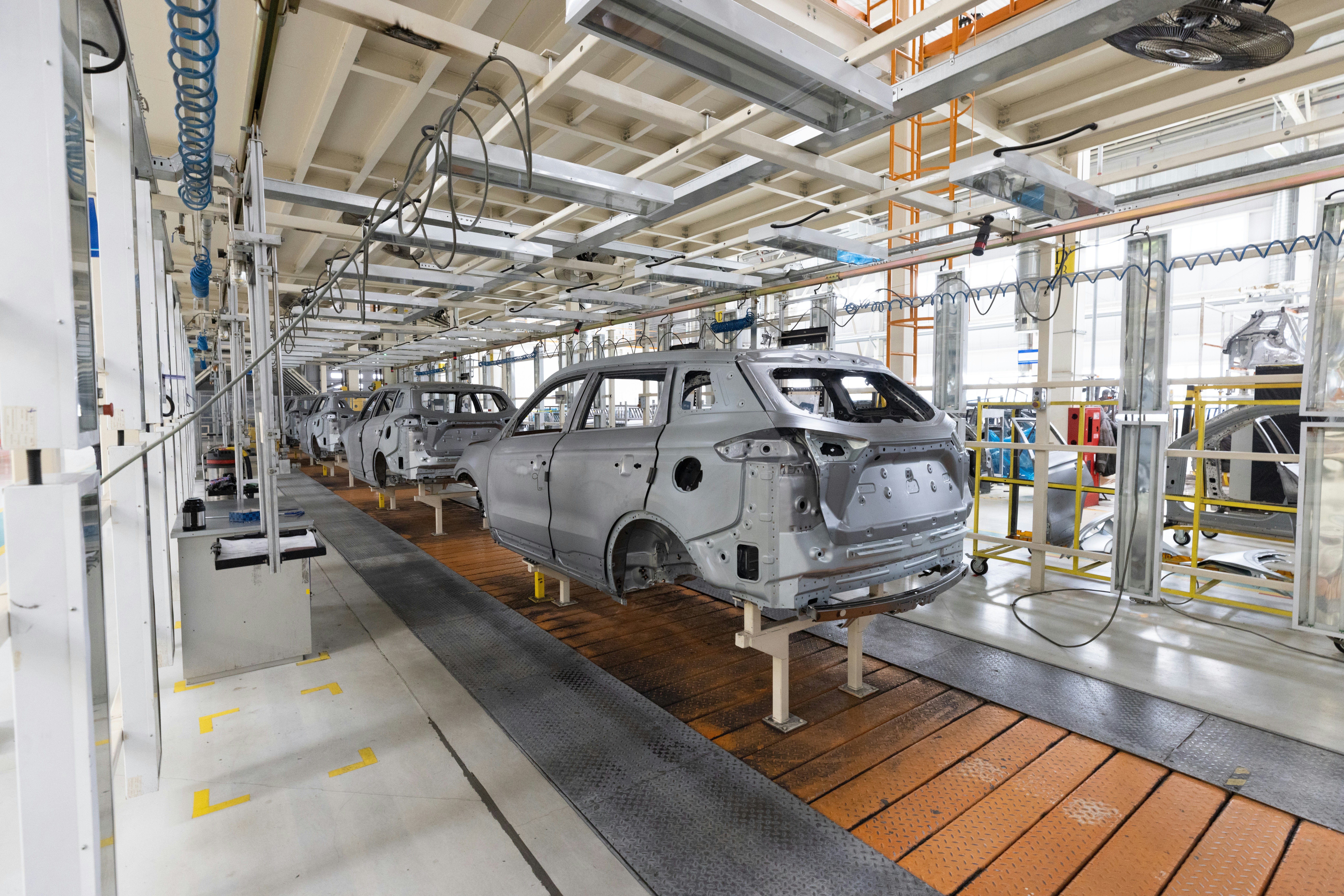 Christian Dustmann comments on the new EU-US tariff policies in the car sector