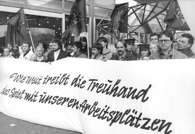 35 Jahre nach der Wiedervereinigung: Wie gut war die Treuhand?